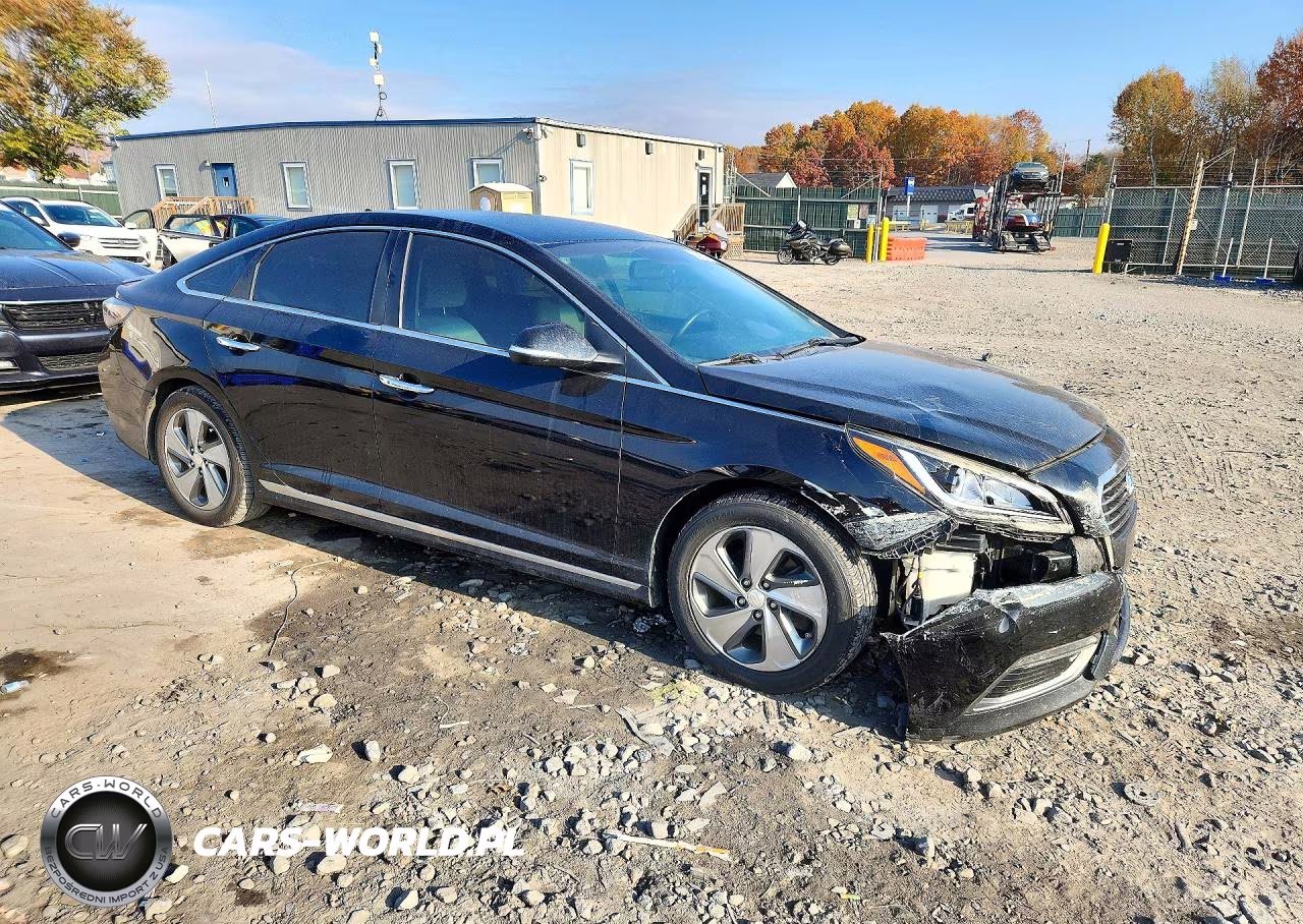 2017 Hyundai Sonata Plug-In Hybrid VIN:KMHE14L28HA065476 - 4
