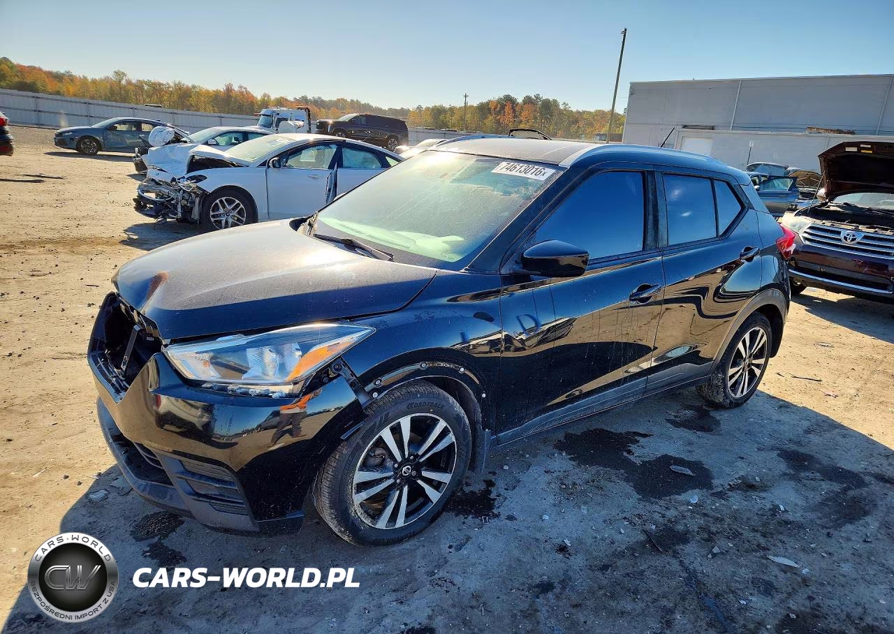 2018 Nissan Kicks Sv VIN:3N1CP5CU0JL513258 - 1