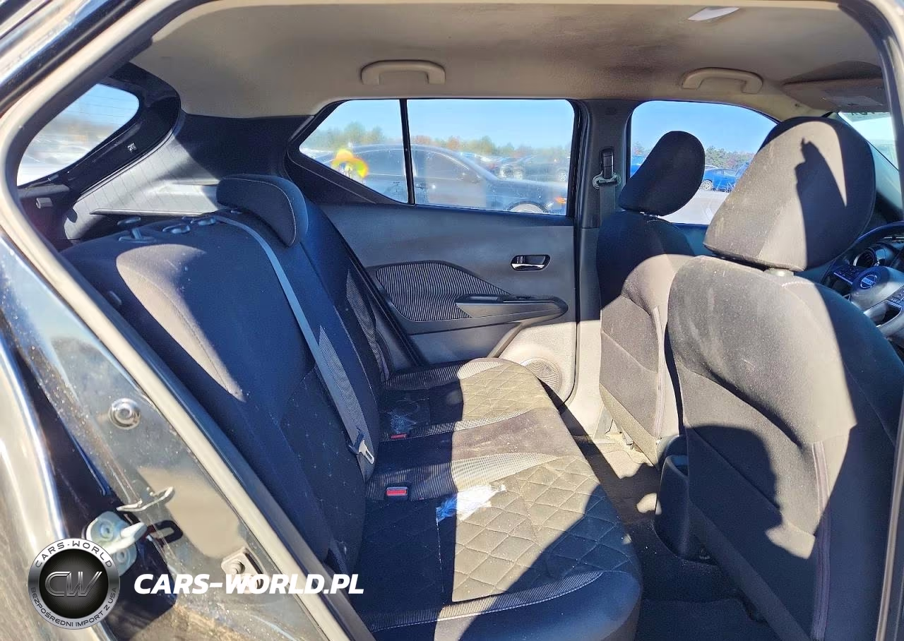 2018 Nissan Kicks Sv VIN:3N1CP5CU0JL513258 - 11