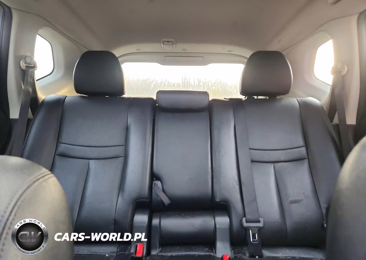 2016 Nissan Rogue Sl VIN:5N1AT2MV1GC884712 - 10