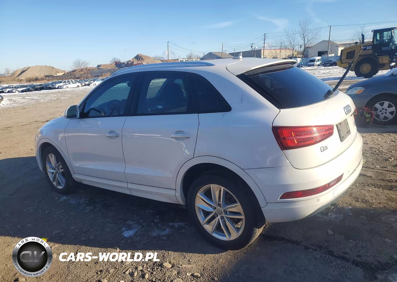 2017 Audi Q3 Premium VIN:WA1ECCFSXHR015033 - 2