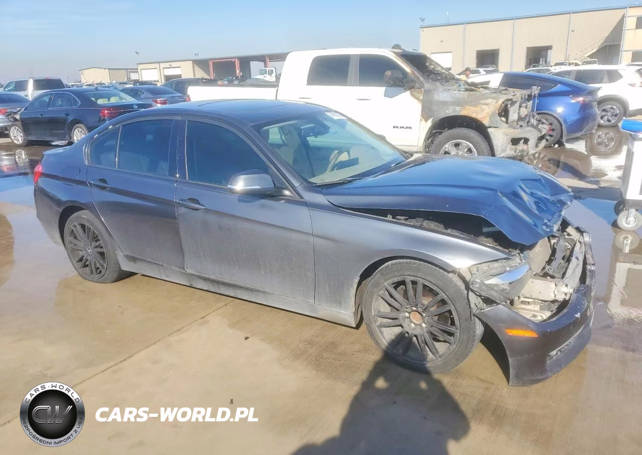 2013 BMW 328 I VIN:WBA3A5C55DF354238 - 4