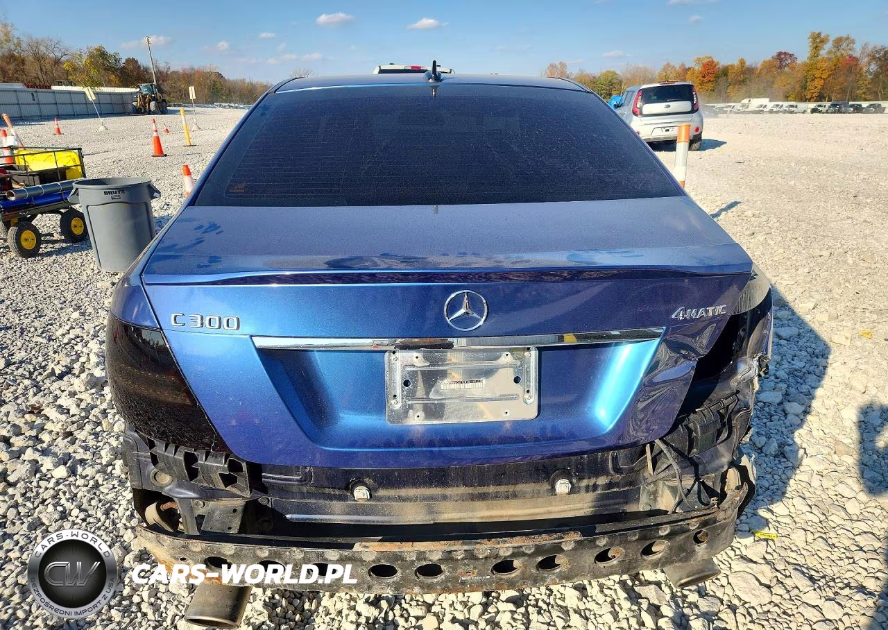 2012 Mercedes-Benz C 300 4Matic VIN:WDDGF8BB2CA712816 - 6