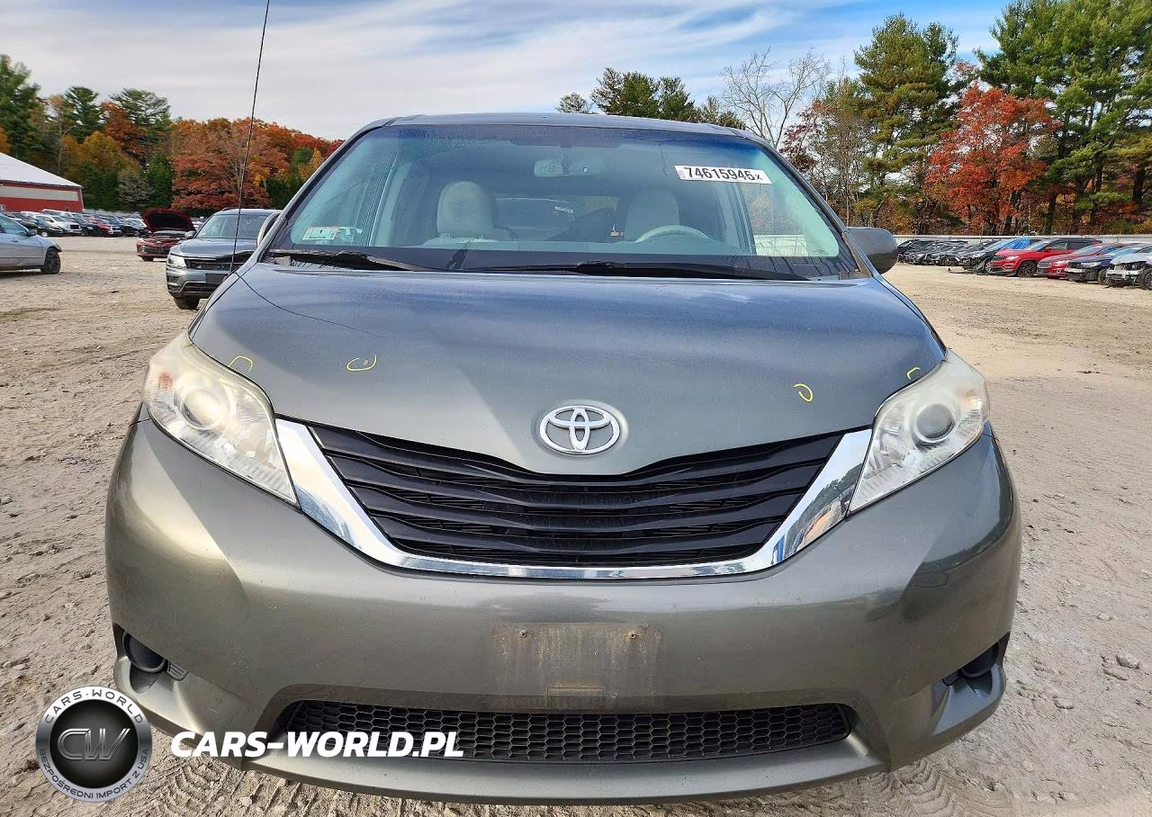 2013 Toyota Sienna Le VIN:5TDKK3DCXDS396594 - 5