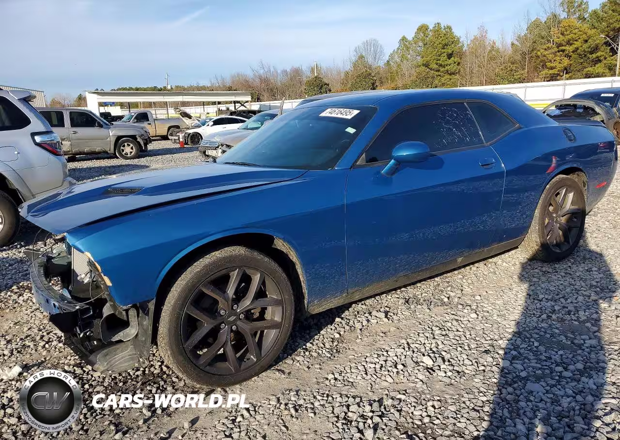 2021 Dodge Challenger Sxt