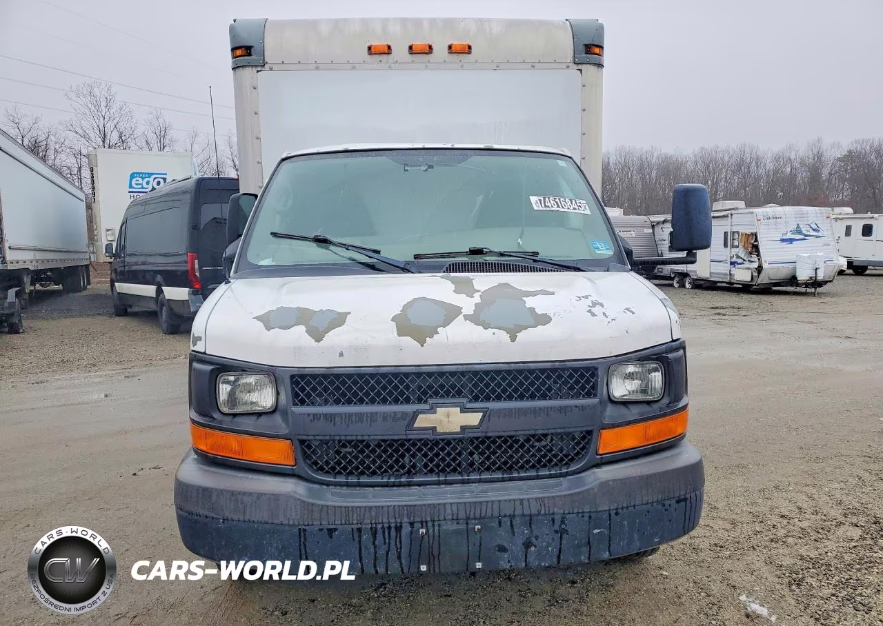 2012 Chevrolet Express Box Truck VIN:1GB0G2CA2B1145912 - 5