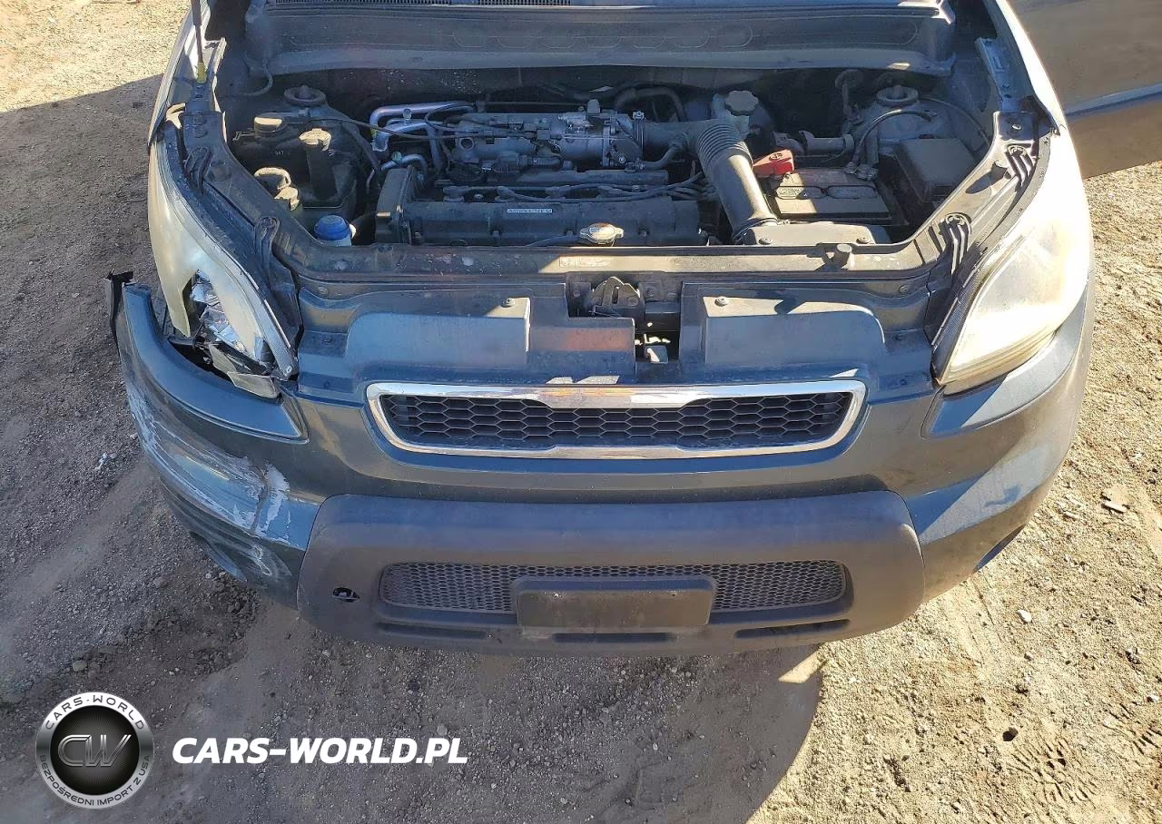 2011 Kia Soul + VIN:KNDJT2A22B7210827 - 11
