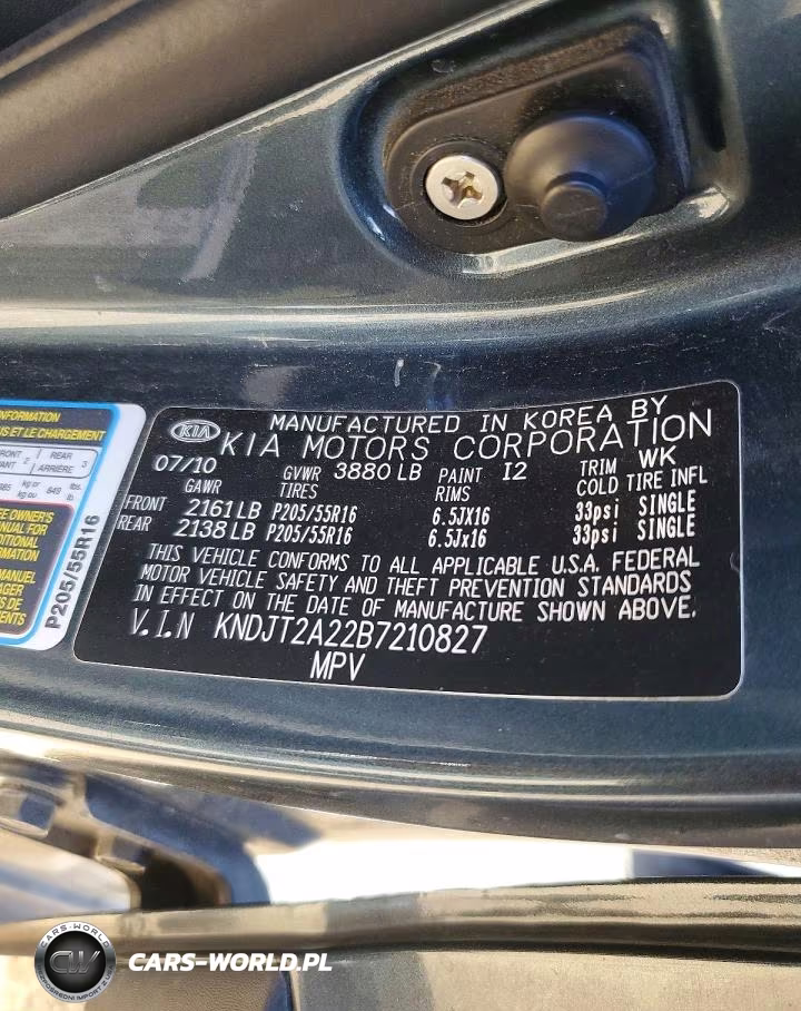 2011 Kia Soul + VIN:KNDJT2A22B7210827 - 12