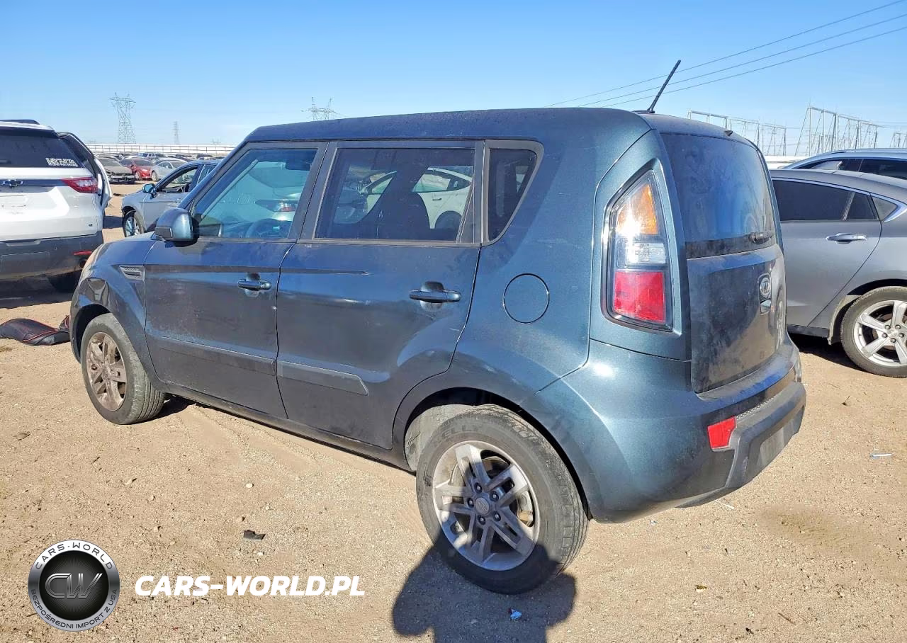 2011 Kia Soul + VIN:KNDJT2A22B7210827 - 2