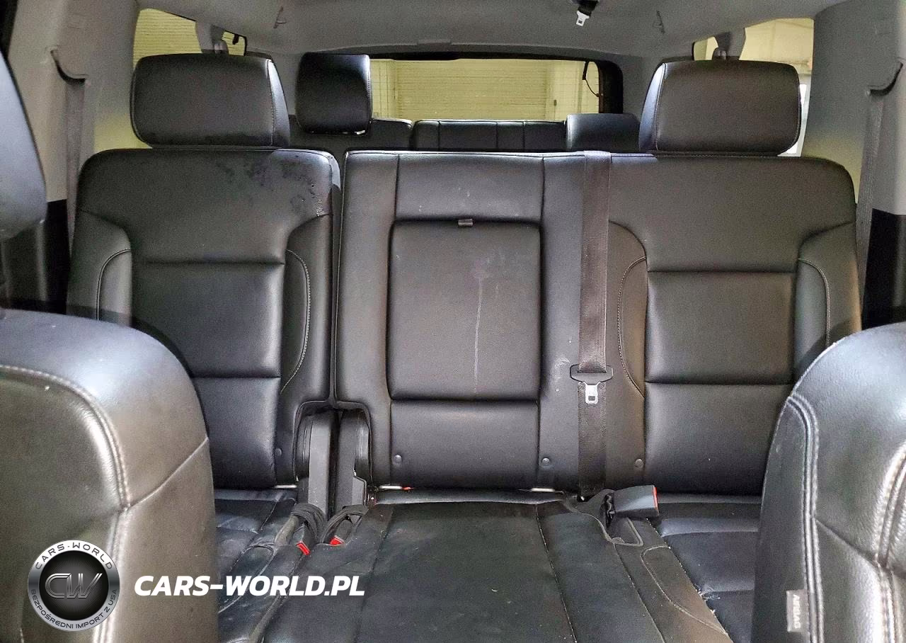2019 Chevrolet Suburban K1500 Lt VIN:1GNSKHKC0KR399992 - 10