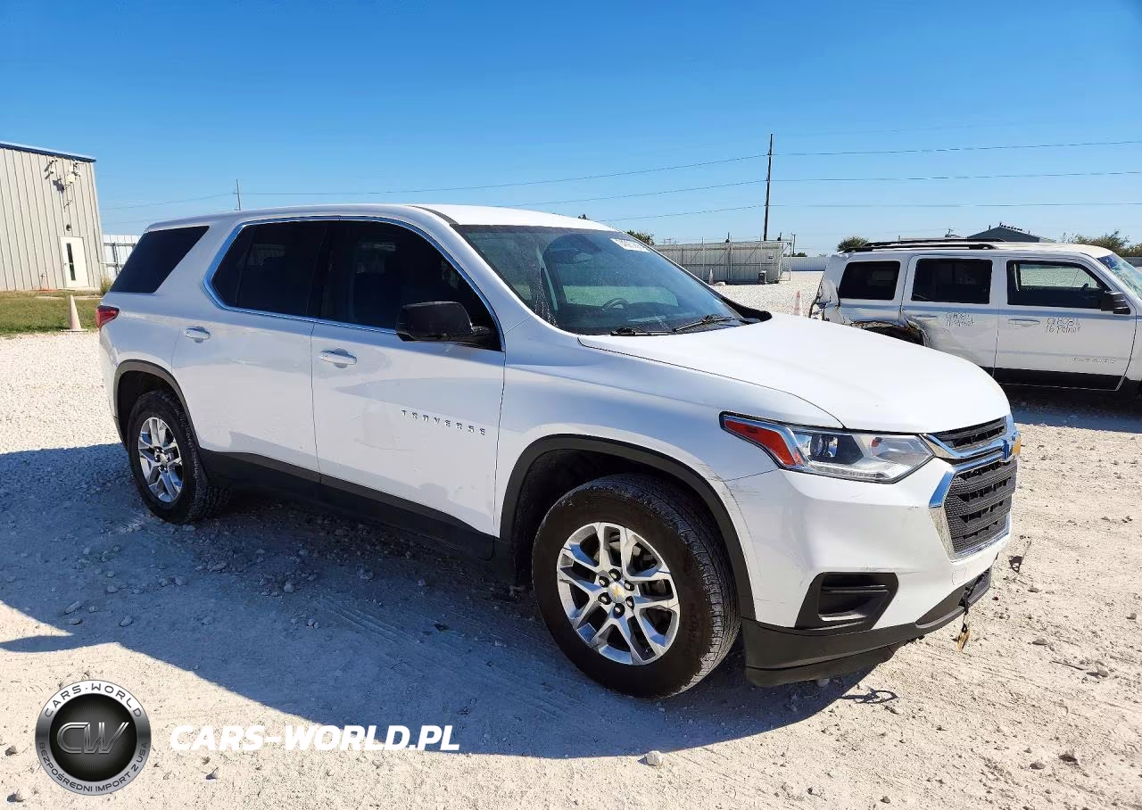 2018 Chevrolet Traverse Ls VIN:1GNERFKW0JJ235677 - 4
