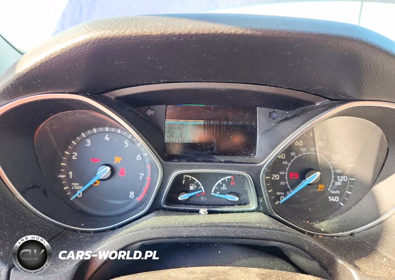 2015 Ford Focus Se VIN:1FADP3F27FL230428 - 9