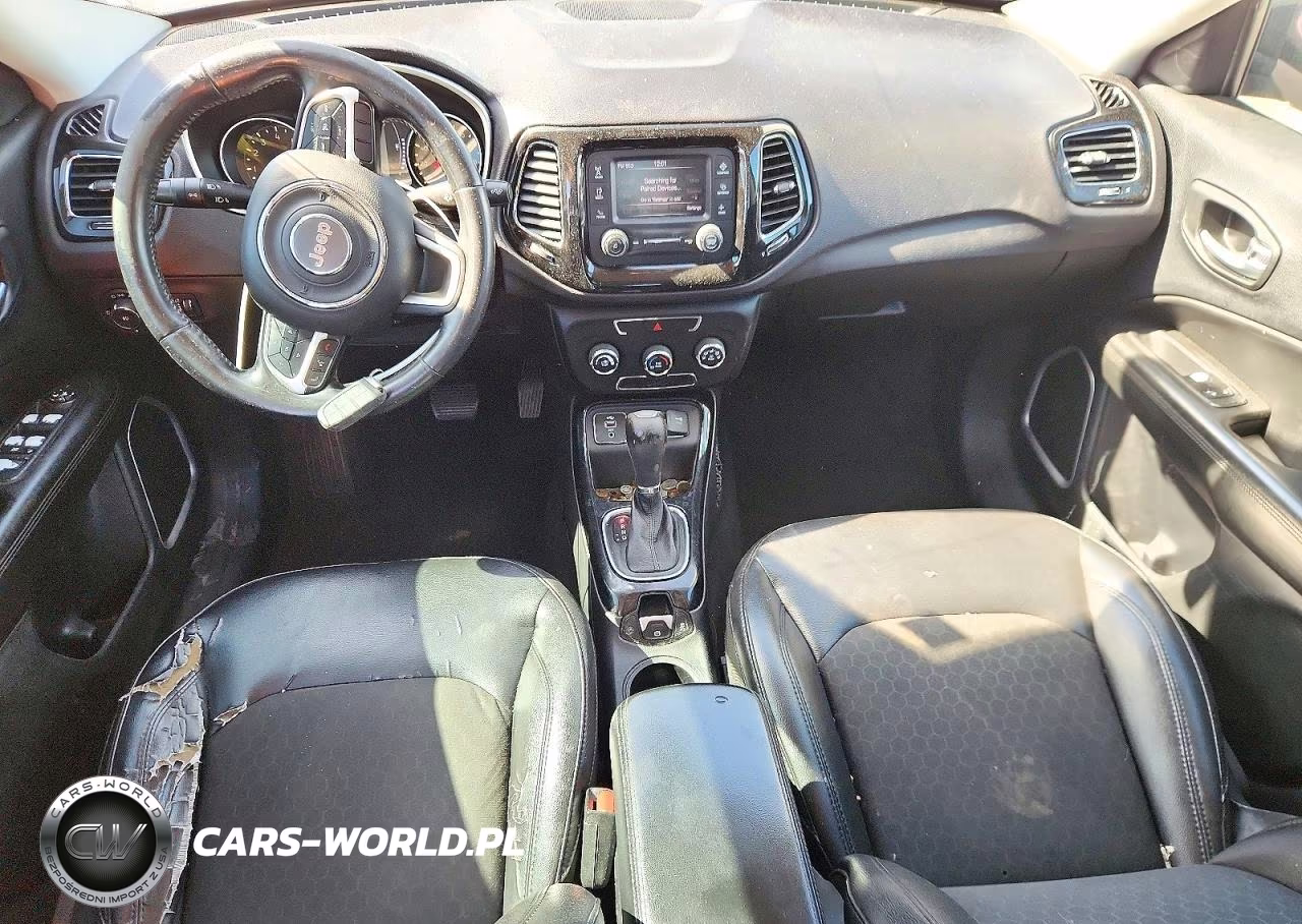 2018 Jeep Compass Latitude VIN:3C4NJCBB5JT462478 - 8