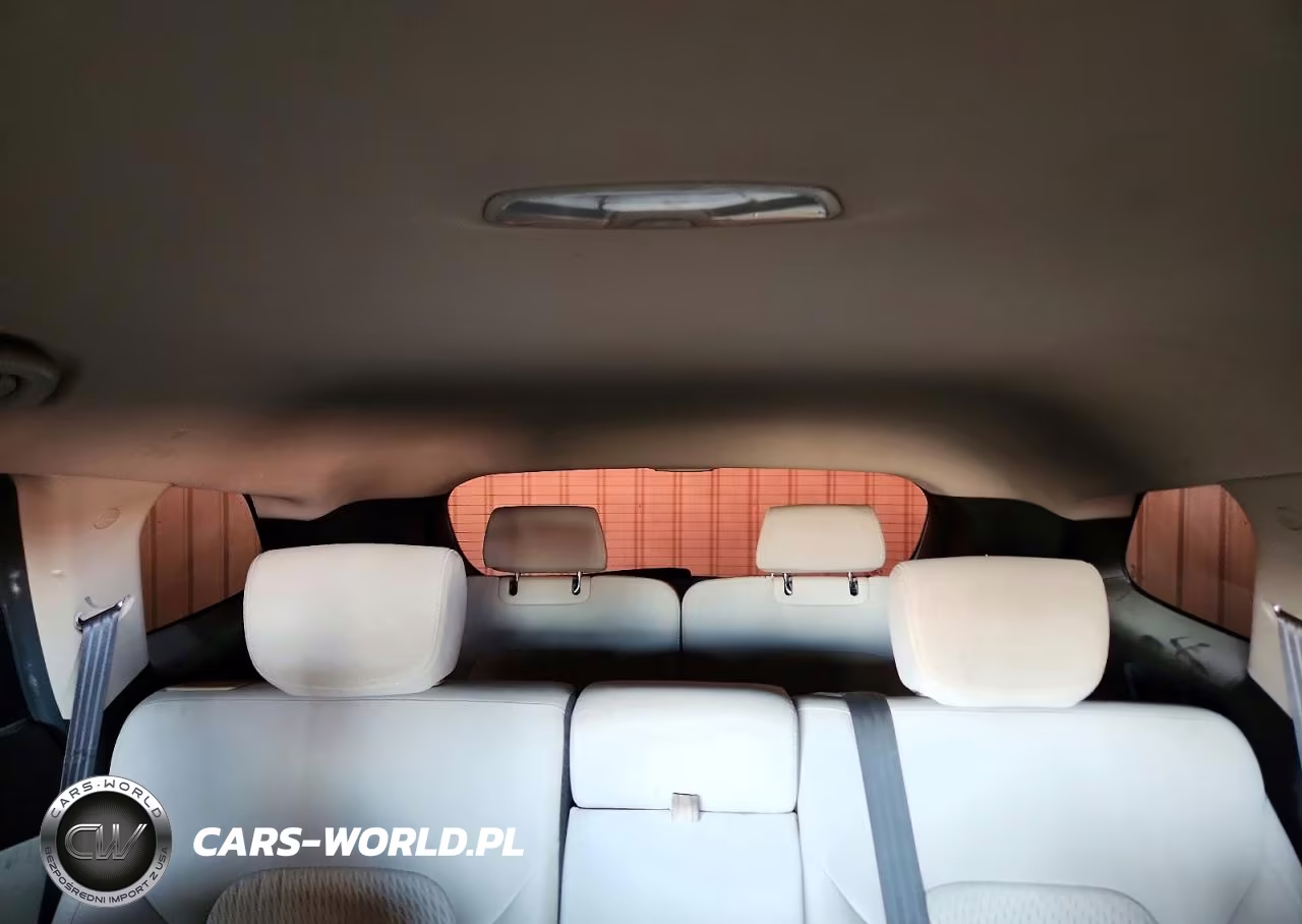 2017 Hyundai Santa Fe Se VIN:KM8SMDHF6HU217257 - 10