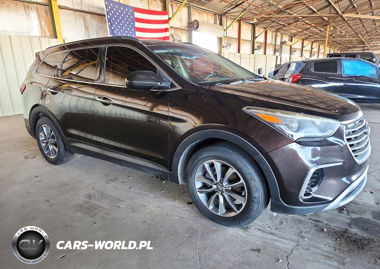 2017 Hyundai Santa Fe Se VIN:KM8SMDHF6HU217257 - 4