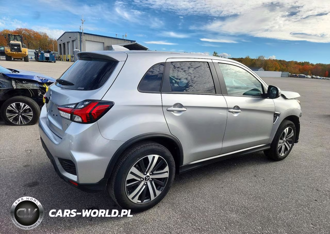 2025 Mitsubishi Outlander Sport S VIN:JA4ARUAU9SU009854 - 3