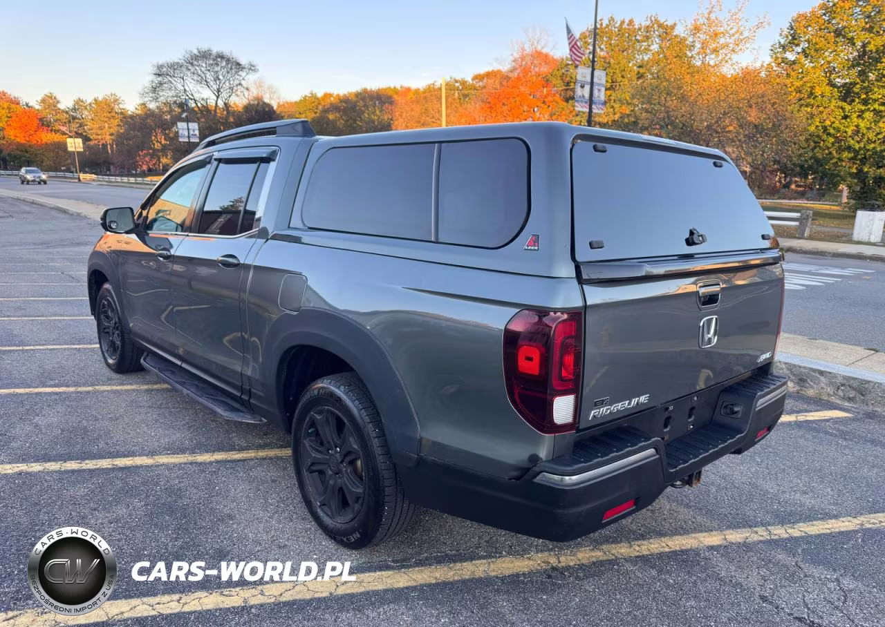 2017 Honda Ridgeline Rtl VIN:5FPYK3F57HB004648 - 3