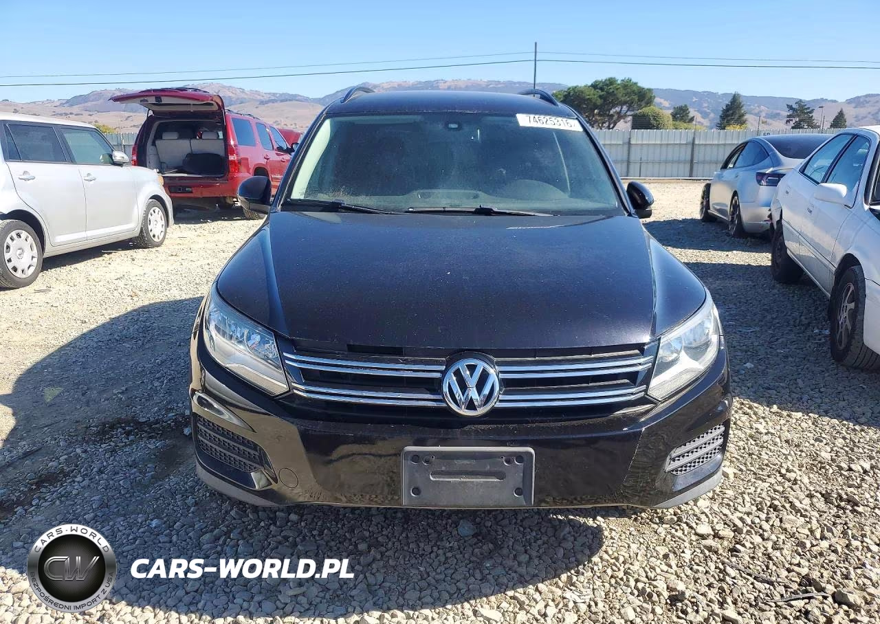 2016 Volkswagen Tiguan S VIN:WVGAV7AX5GW502399 - 5