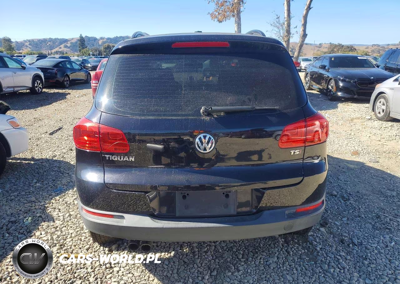 2016 Volkswagen Tiguan S VIN:WVGAV7AX5GW502399 - 6