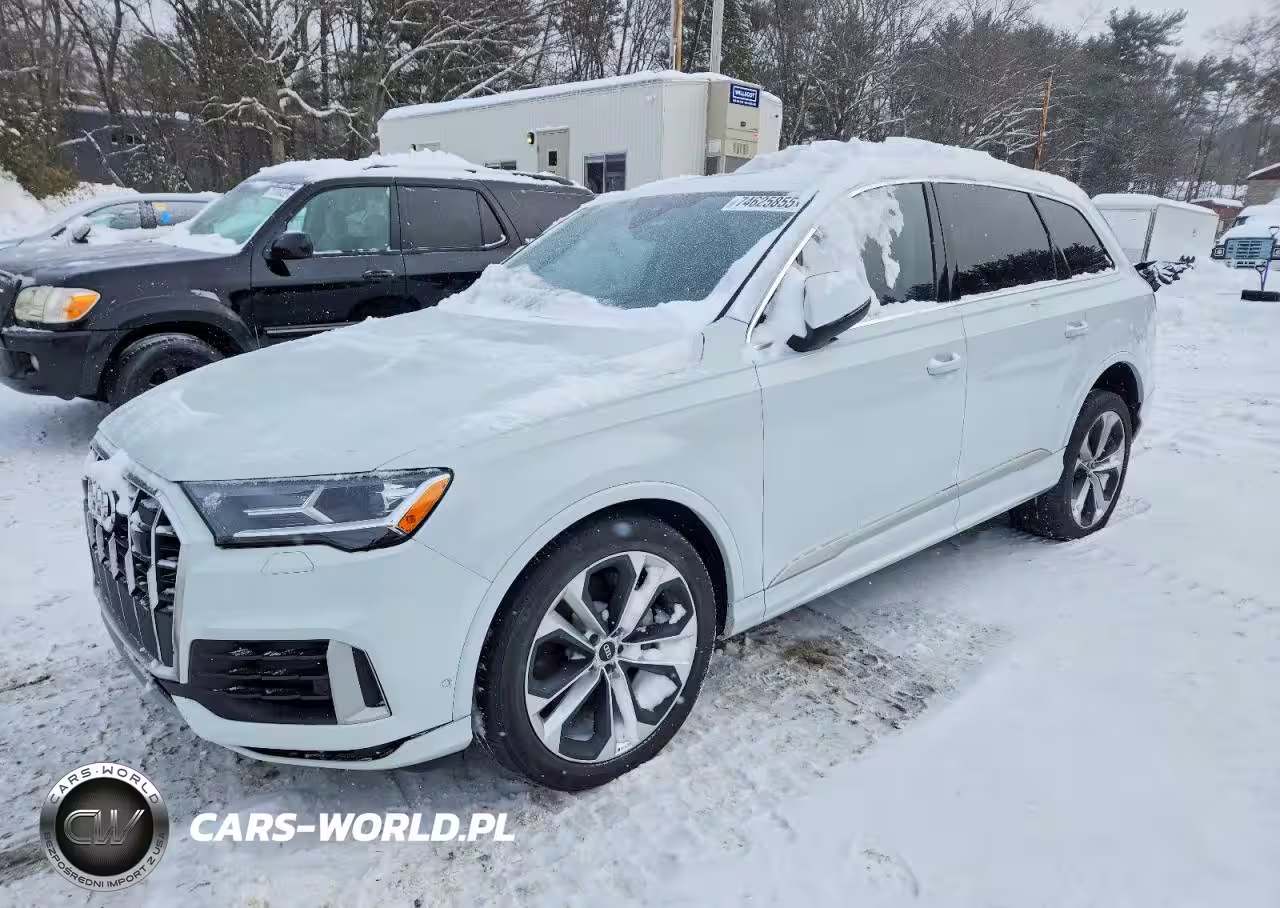 2022 Audi Q7 Premium Plus