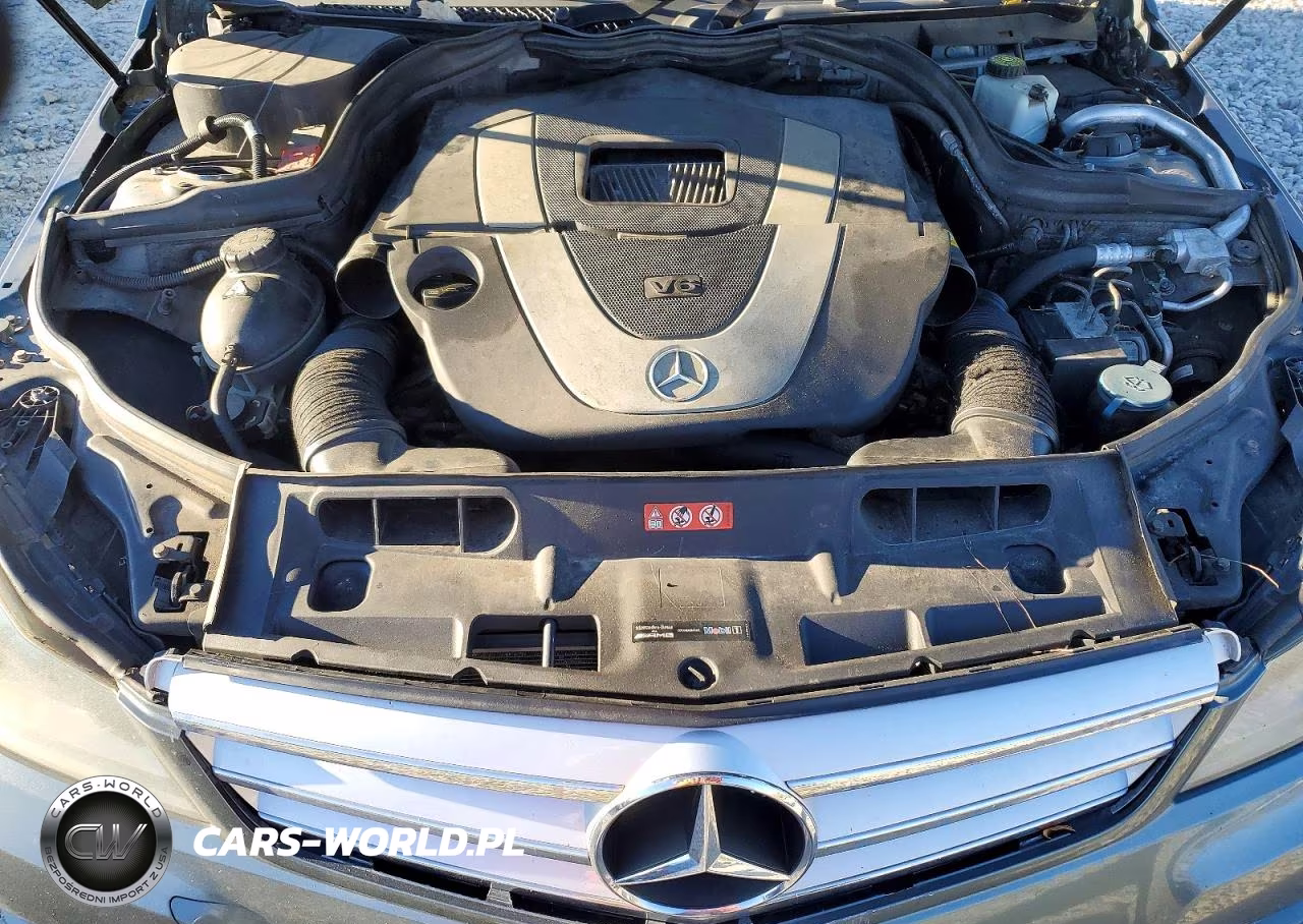 2012 Mercedes-Benz C 300 4Matic VIN:WDDGF8BB3CF927253 - 11