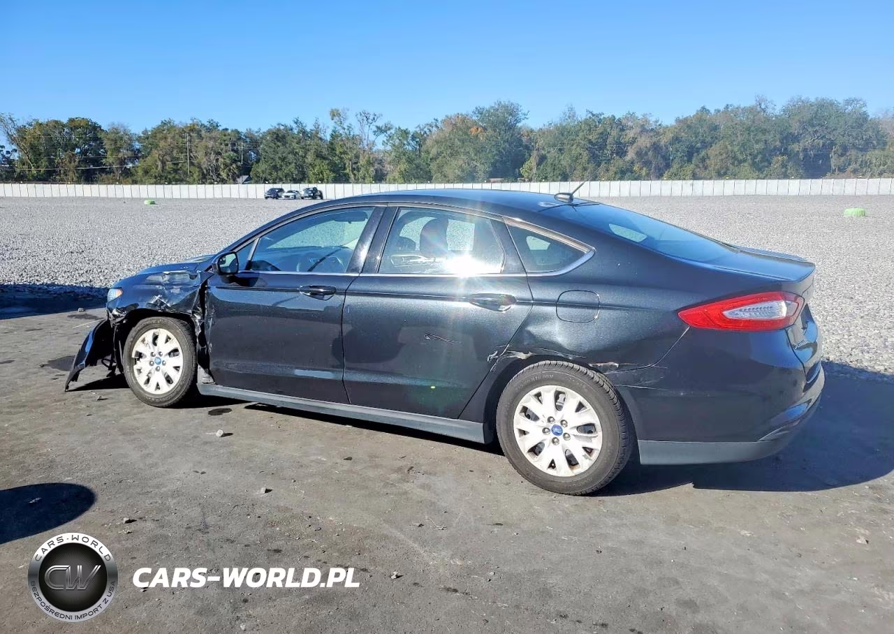 2013 Ford Fusion S VIN:3FA6P0G74DR199932 - 2