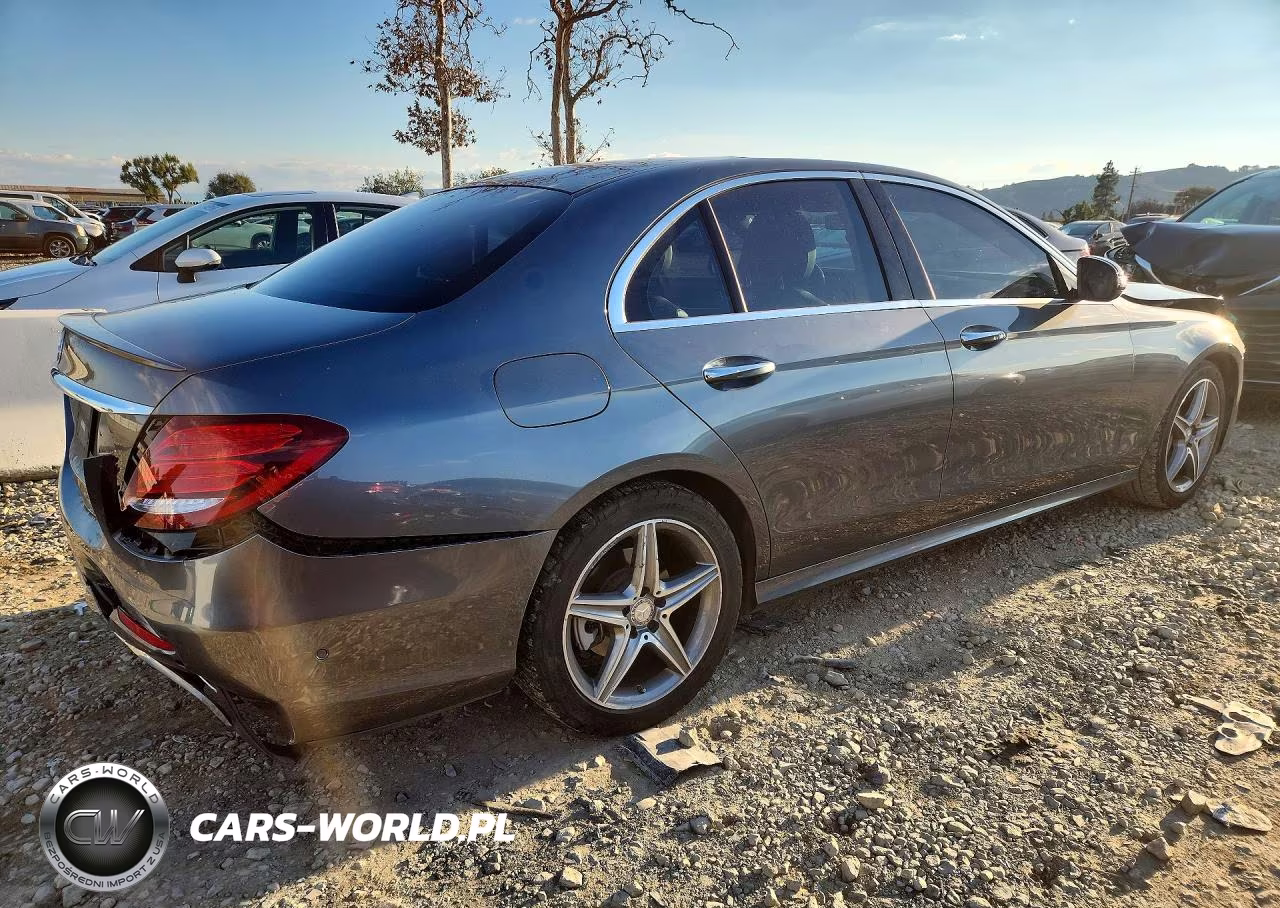 2017 Mercedes-Benz E 300 VIN:WDDZF4JBXHA046931 - 3