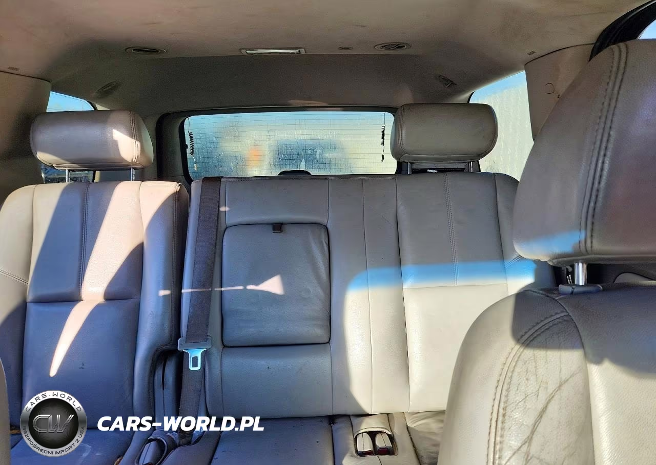 2007 Chevrolet Tahoe K1500 VIN:1GNFK13017J116647 - 10