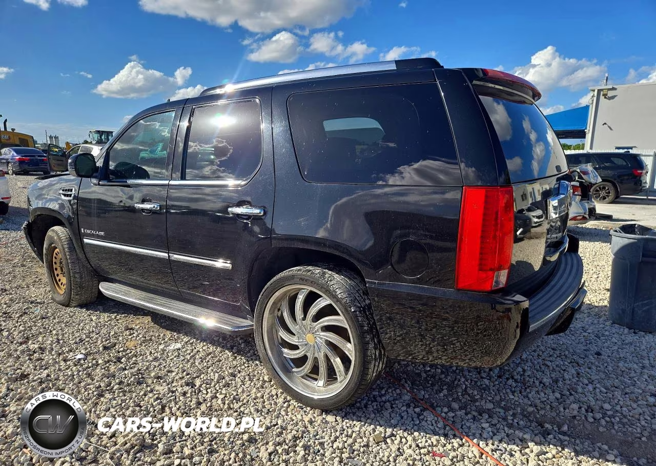 2008 Cadillac Escalade Luxury VIN:1GYEC63848R221796 - 2