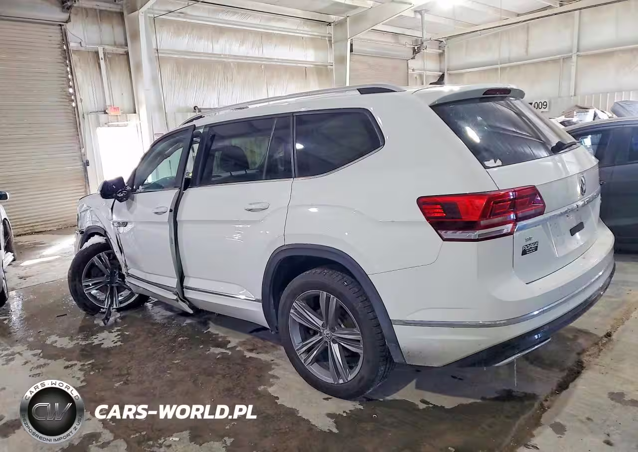 2018 Volkswagen Atlas Se VIN:1V2PR2CA6JC530945 - 2
