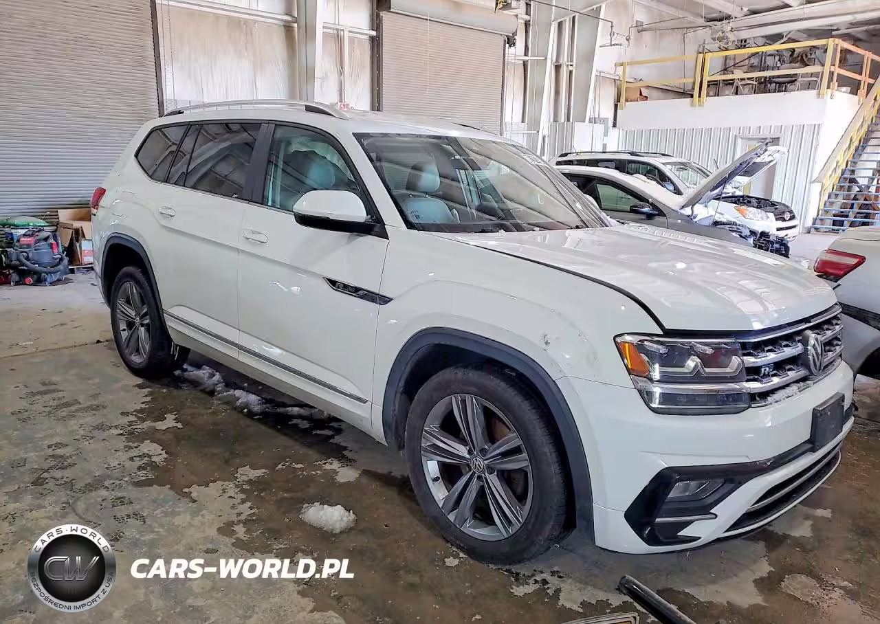 2018 Volkswagen Atlas Se VIN:1V2PR2CA6JC530945 - 4