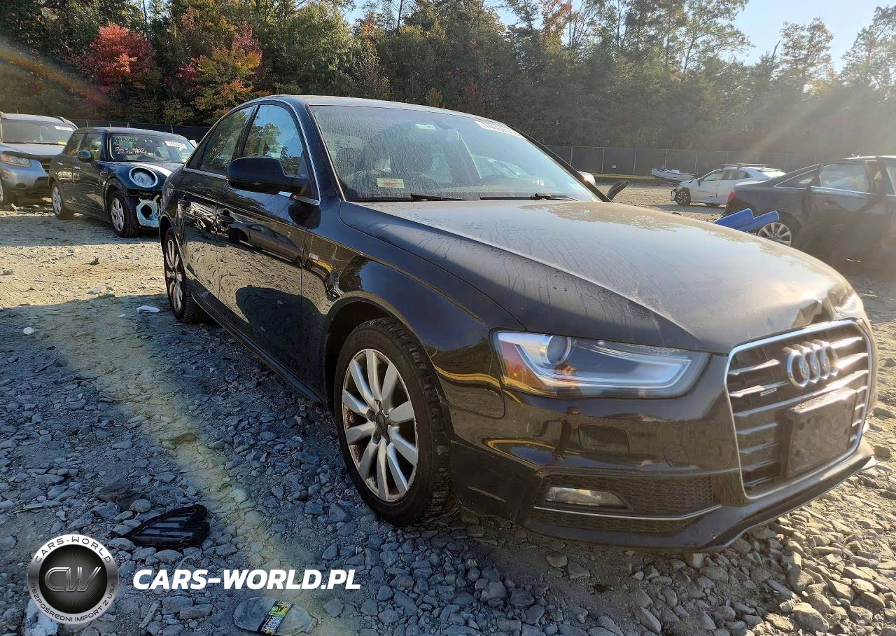 2015 Audi A4 Premium VIN:WAUBFAFL1FN022385 - 4
