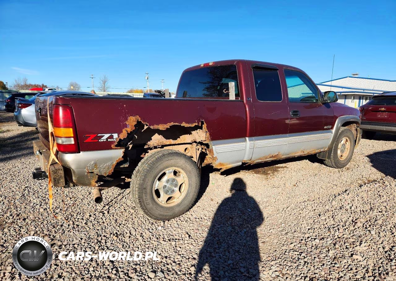 2001 Chevrolet Silverado K1500 VIN:2GCEK19T411325064 - 3