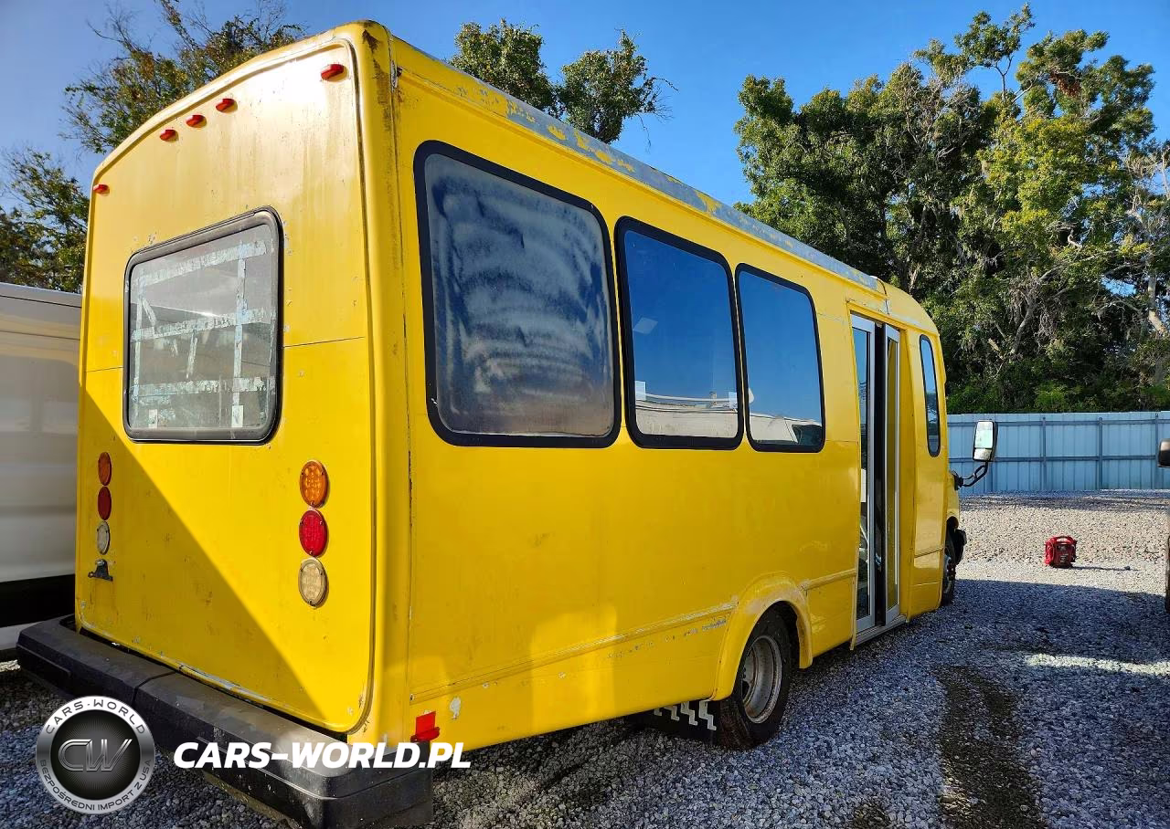 2011 Chevrolet Express G3500 VIN:1GB3G3BG1B1116202 - 3