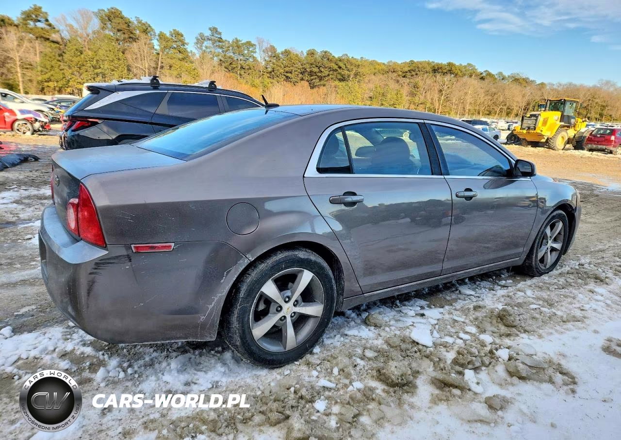 2011 Chevrolet Malibu 1Lt VIN:1G1ZC5E12BF381629 - 3