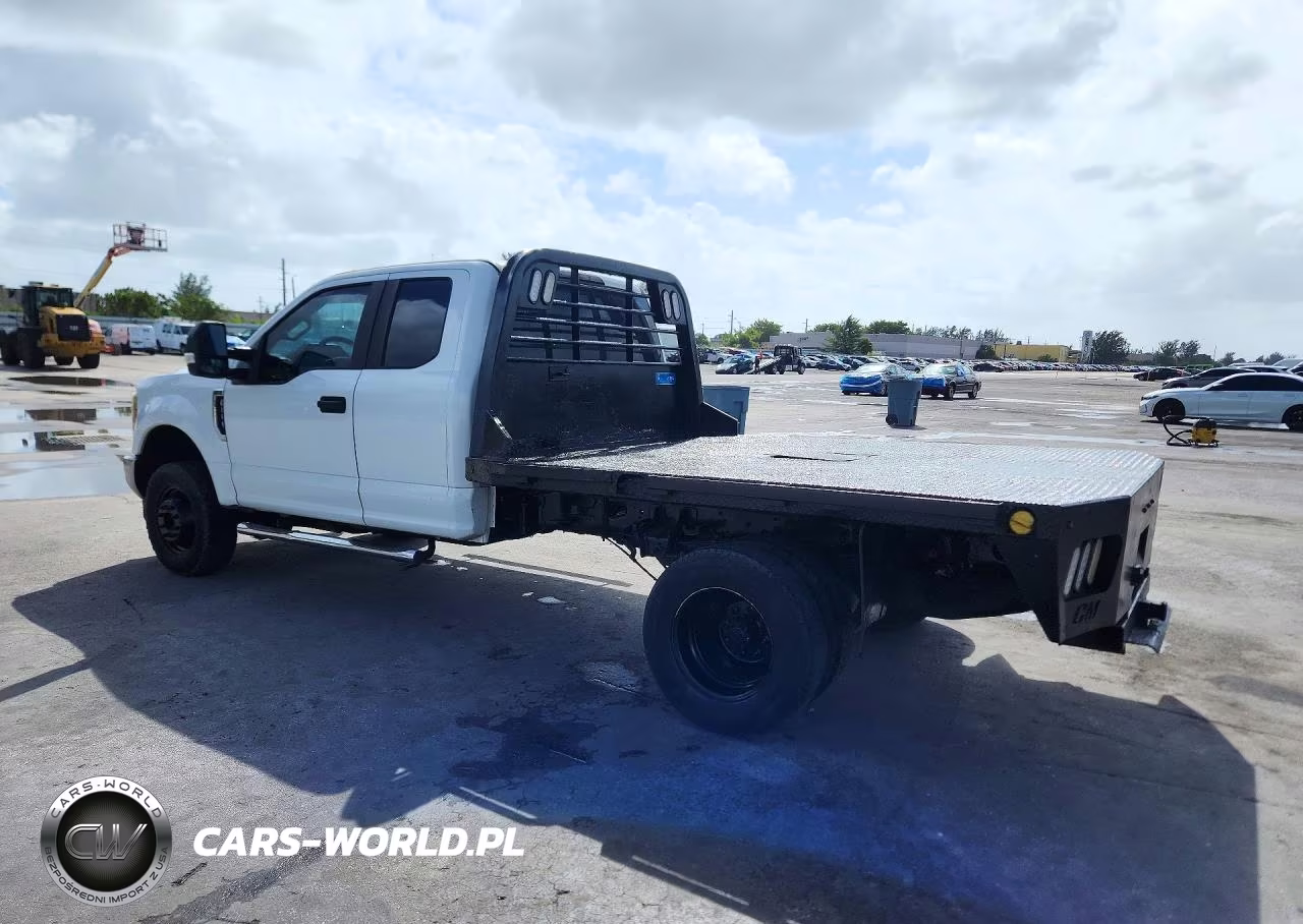 2019 Ford F350 Super Duty VIN:1FD8X3H69KEF25133 - 2