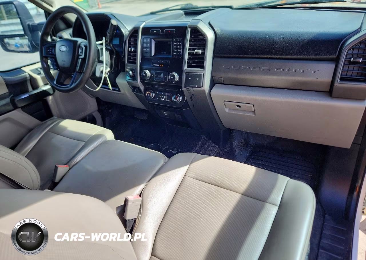 2019 Ford F350 Super Duty VIN:1FD8X3H69KEF25133 - 8