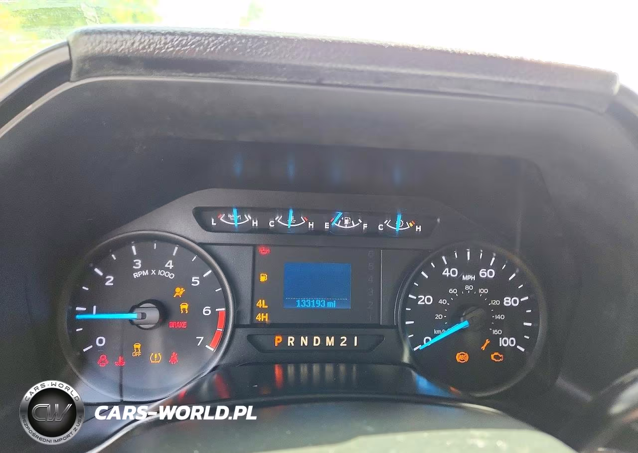 2019 Ford F350 Super Duty VIN:1FD8X3H69KEF25133 - 9