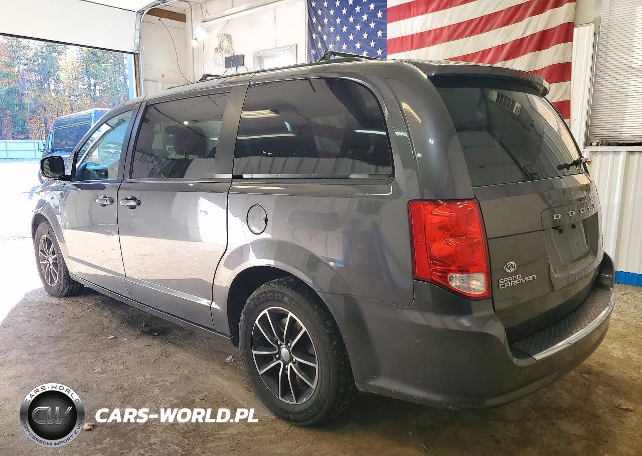 2018 Dodge Grand Caravan Gt VIN:2C4RDGEG8JR240804 - 2