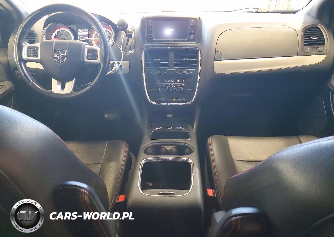 2018 Dodge Grand Caravan Gt VIN:2C4RDGEG8JR240804 - 8