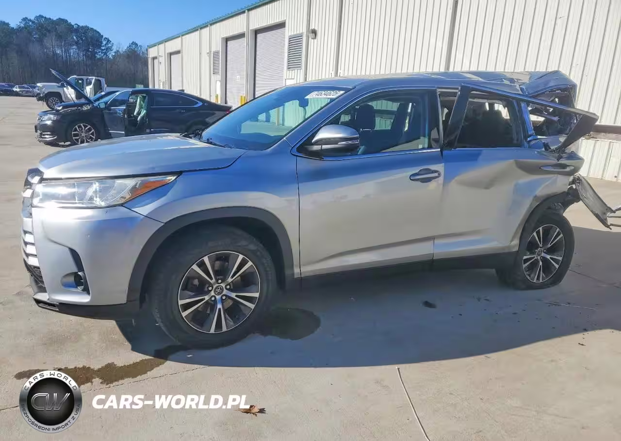 2019 Toyota Highlander Le