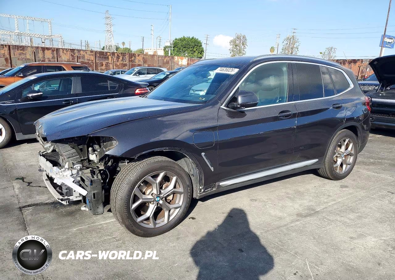 2021 BMW X3 xDrive30E VIN:5UXTS1C03M9G61131 - 1