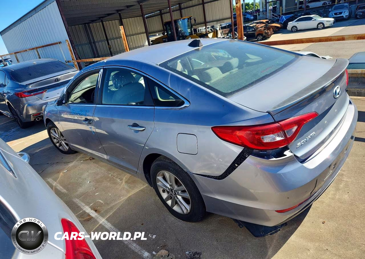 2016 Hyundai Sonata Base VIN:5NPE24AF9GH395366 - 2