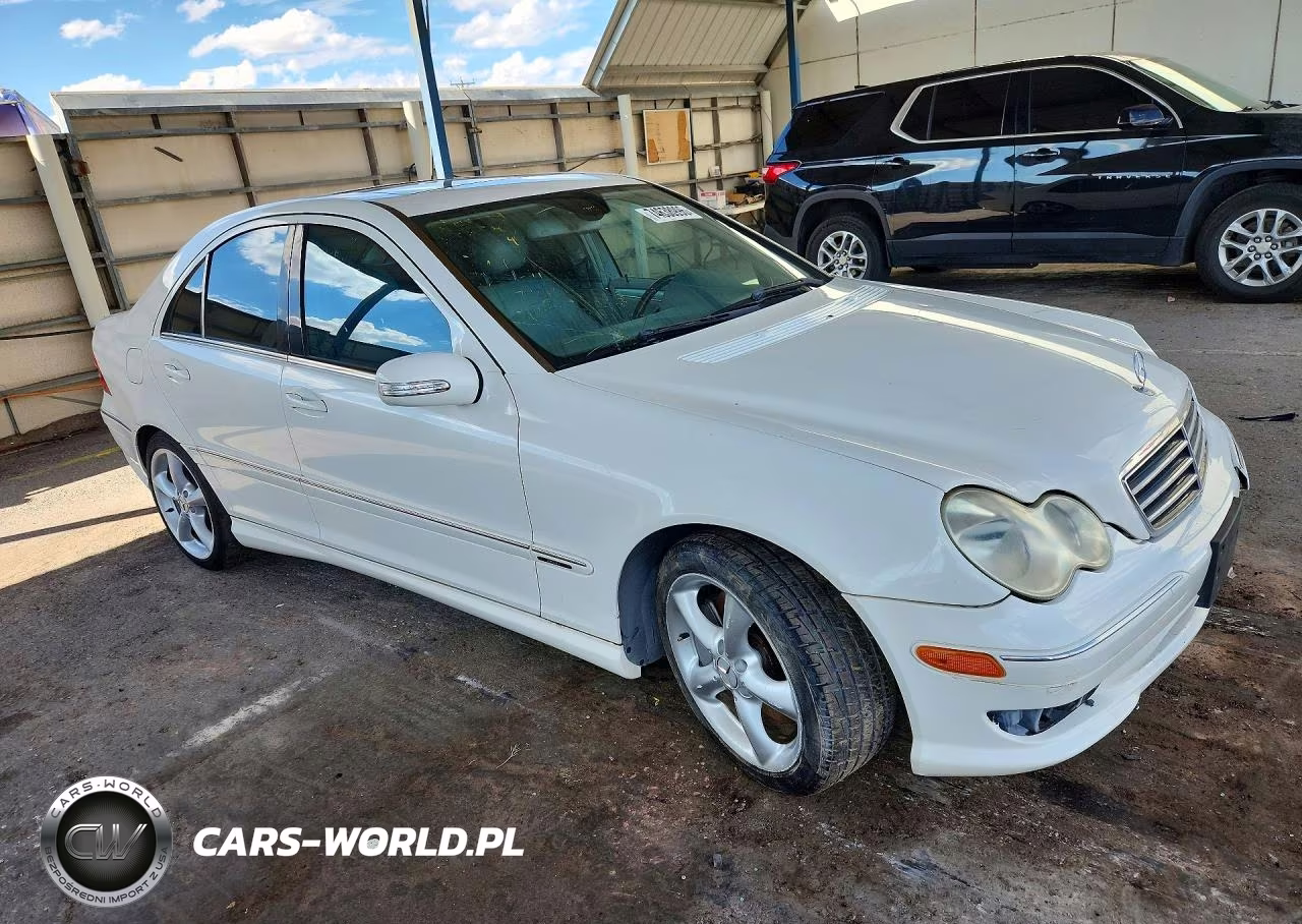 2005 Mercedes-Benz C 230K Sport Sedan VIN:WDBRF40J75F596944 - 4