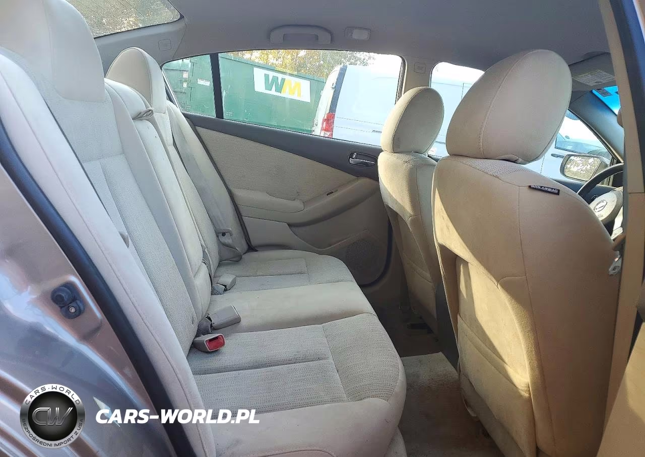 2012 Nissan Altima 2.5 VIN:1N4AL2AP1CN496054 - 10
