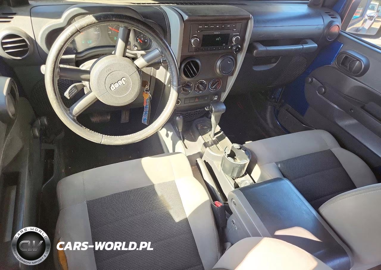 2009 Jeep Wrangler X VIN:1J4FA24199L741811 - 8