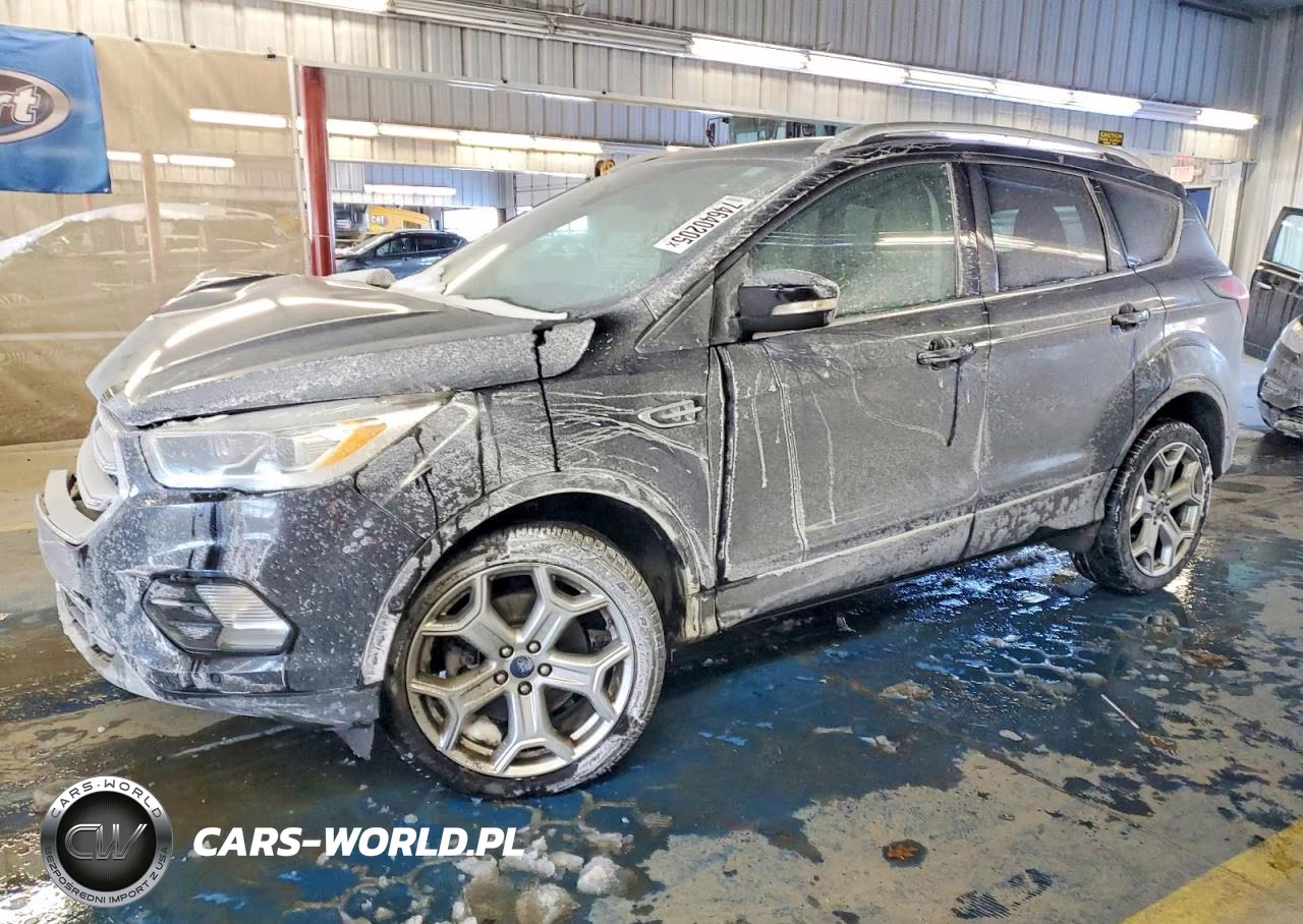 2019 Ford Escape Titanium – zdjęcie 1 z 12