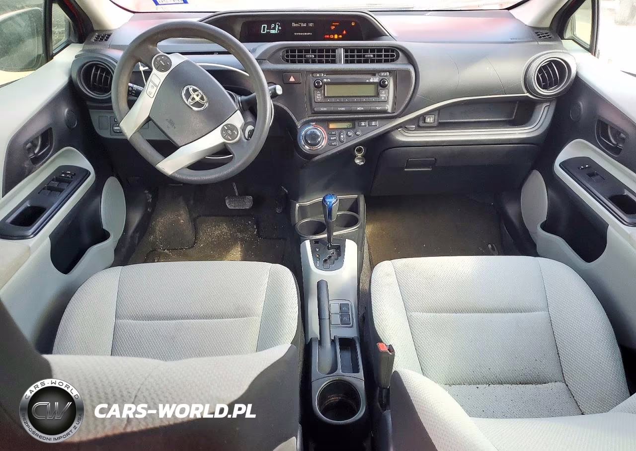 2014 Toyota Prius C One VIN:JTDKDTB38E1078047 - 11