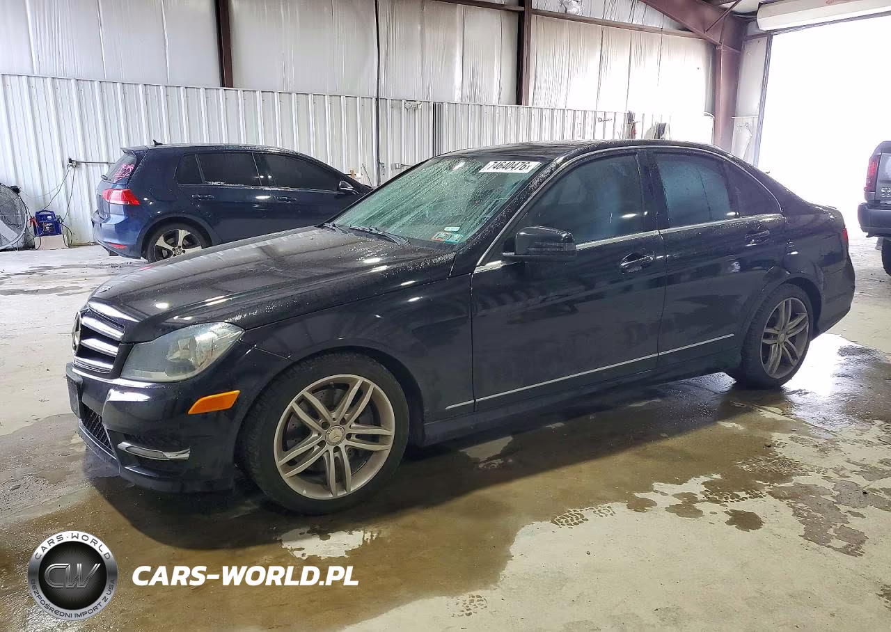 2014 Mercedes-Benz C 300 Sport 4Matic VIN:WDDGF8AB3ER310339 - 1