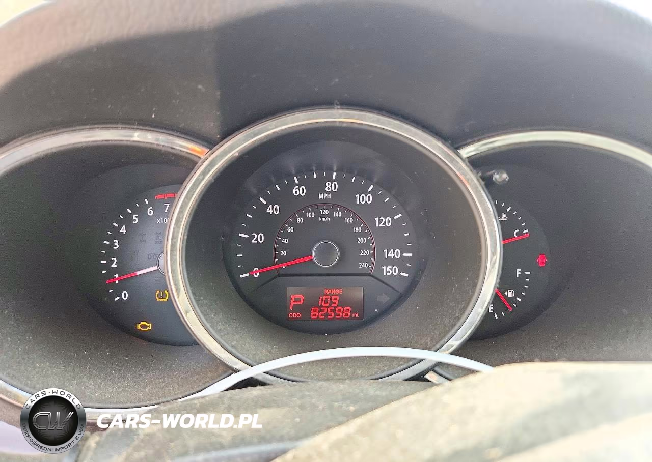 2012 Kia Sorento Lx VIN:5XYKT3A14CG189713 - 9